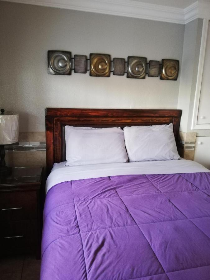Suites Leon Rojo Tijuana Esterno foto