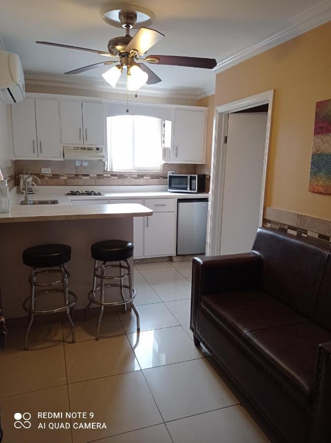 Suites Leon Rojo Tijuana Esterno foto